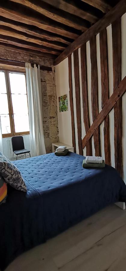 Apartament Evasion Autour De Poutres Et Pierres Plein Centre Orlean Zewnętrze zdjęcie